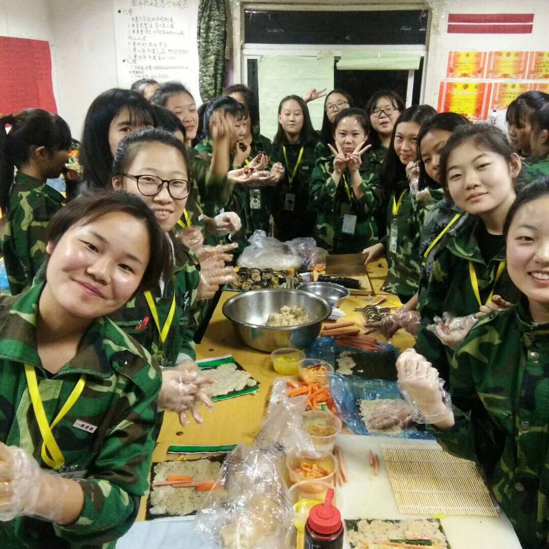 關(guān)于校園生活，你最快樂的記憶有哪些？